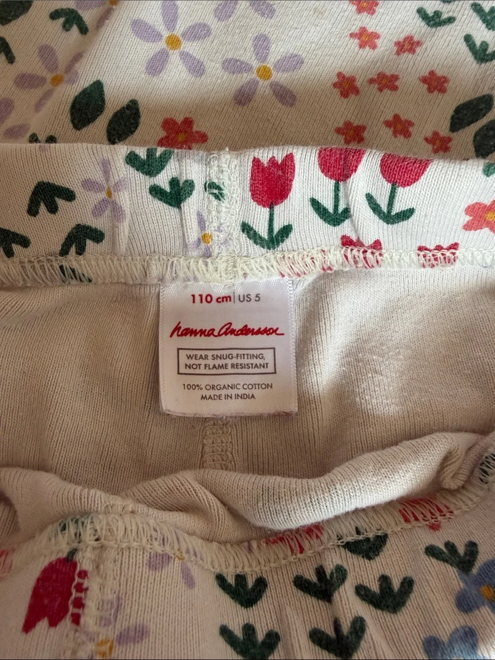 Hanna Andersson Cream Floral Short Pajama Set with Coral, Green & Blue
